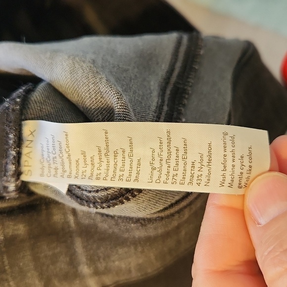 Spanx Jeans High Rise Black Distressed Skinny, sz M - Picture 7 of 8